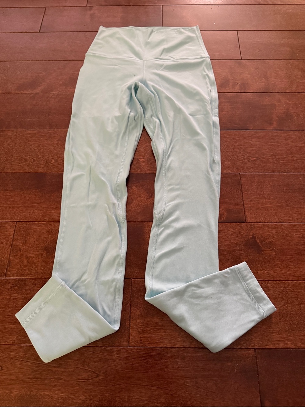 Lululemon size 4 Light Blue High-Waist Leggings